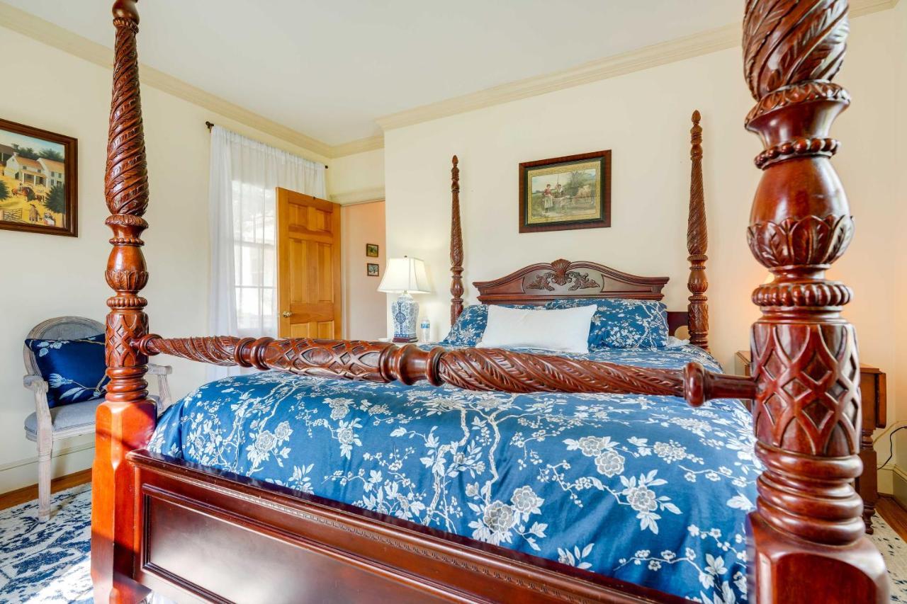 Terre Haute Manor Farmhouse With Gardens And Deck! มิดโลเธียน ภายนอก รูปภาพ