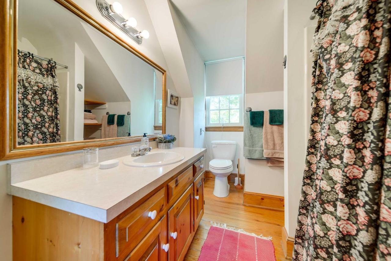 Terre Haute Manor Farmhouse With Gardens And Deck! มิดโลเธียน ภายนอก รูปภาพ