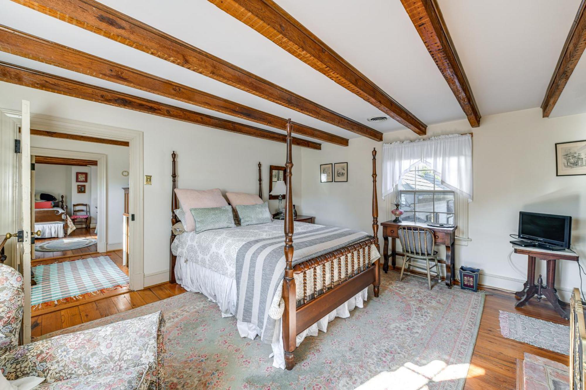 Terre Haute Manor Farmhouse With Gardens And Deck! มิดโลเธียน ภายนอก รูปภาพ